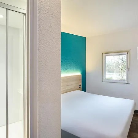 Hotelf1 Nord Rénové Hotel Chambéry