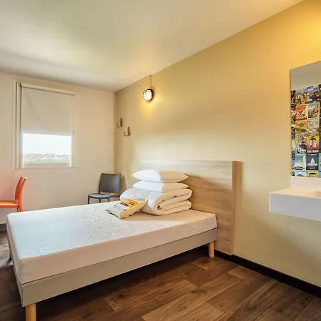 Hotel Hotelf1 Nord Renove